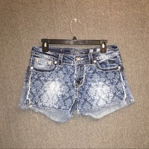 Miss Me Frayed Shorts JP5842H